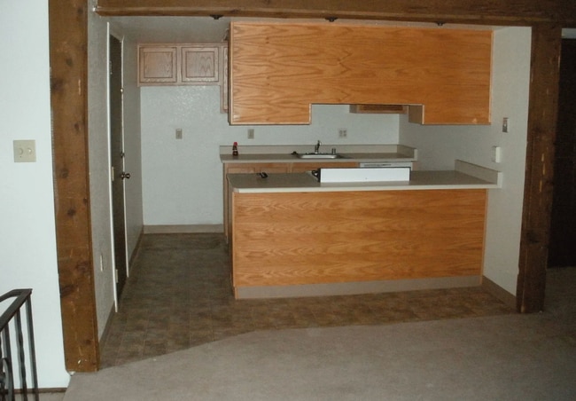 Photo - 2 Bed 2 Bath Duplex!