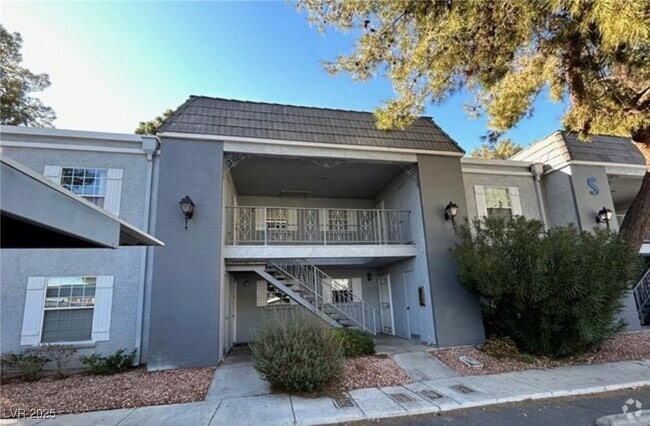 Building Photo - 3823 S Maryland Pkwy Unit S6 Rental