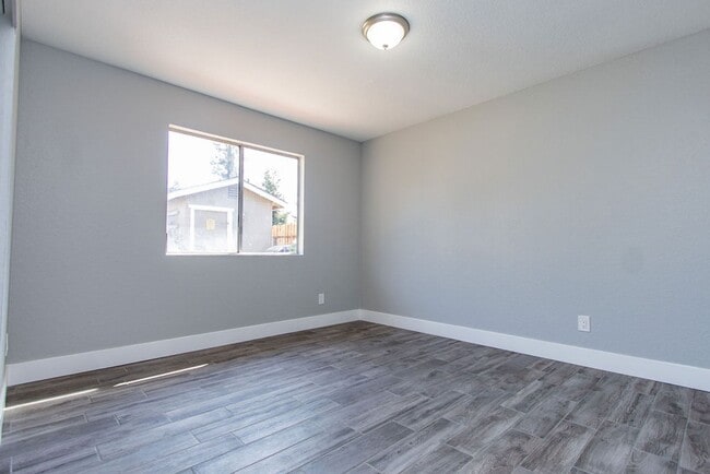Photo - 725 Lambert Way Unidad 725 Lambert Way Apt 2