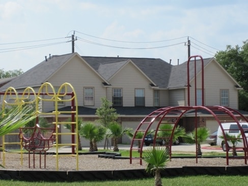 Clifton Oaks Townhomes
