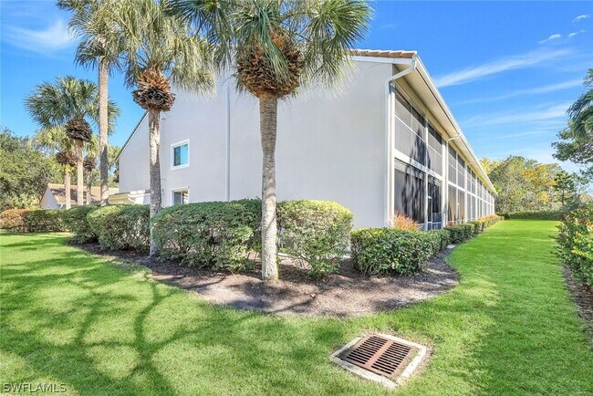 Building Photo - 14530 Red Fox Run Unit 215