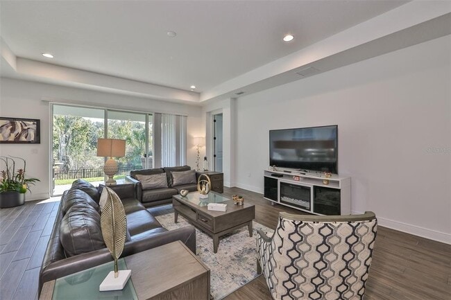 Photo - 5410 Trevesta Pl