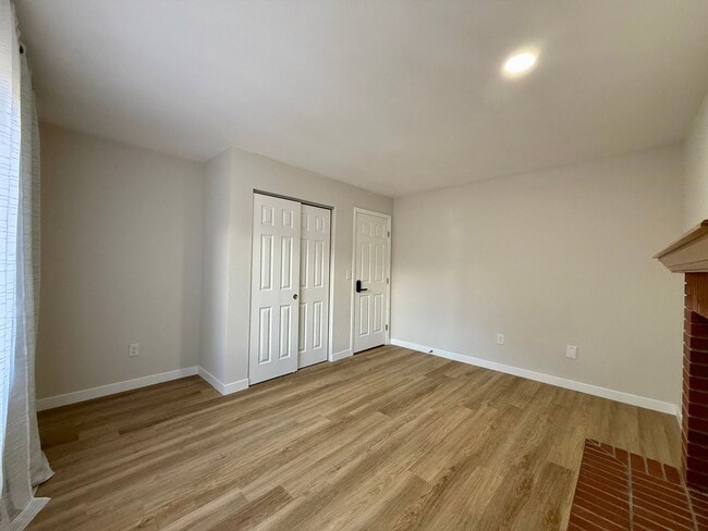 Photo - 411 Ruby Dr