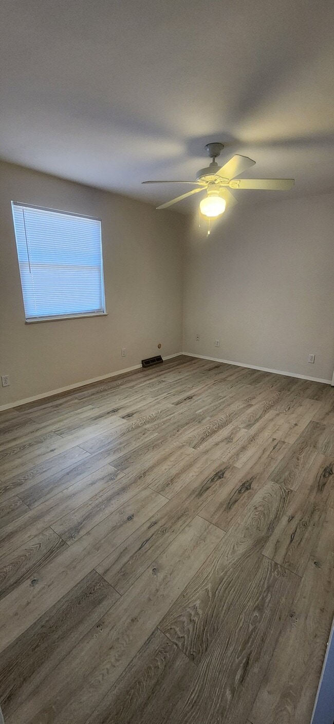 Photo - 107 Northland Dr Unit 107