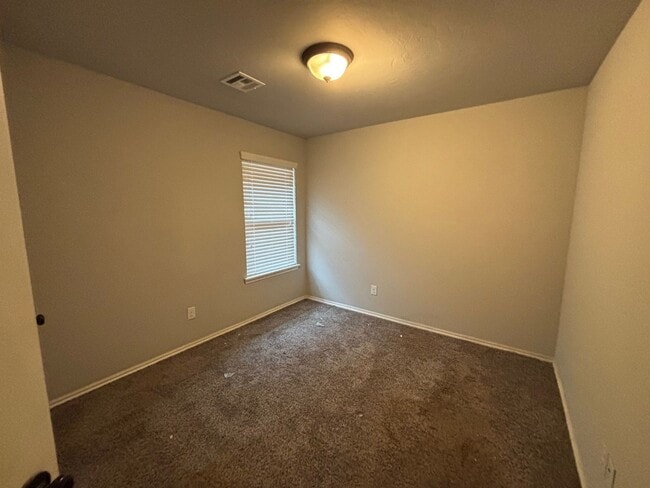 Photo - Check out this beautiful home!