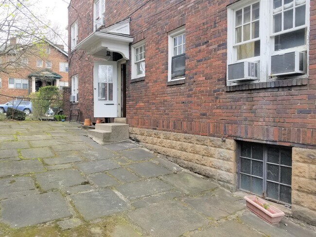 Photo - 1405 Severn St