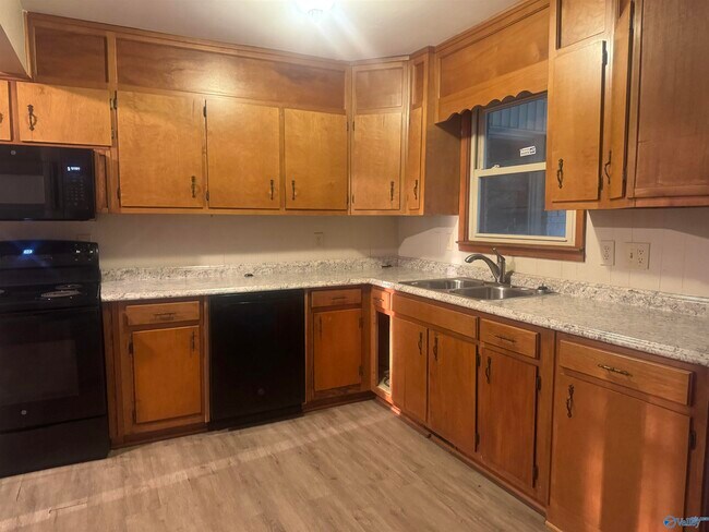 Photo - 3009 Fairacres Rd SW