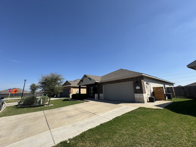 Photo - 7507 McCulloch Rd