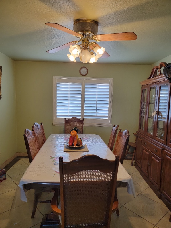 Photo - 1581 W Cardella Rd