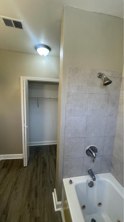 Photo - 1942 E 74th St