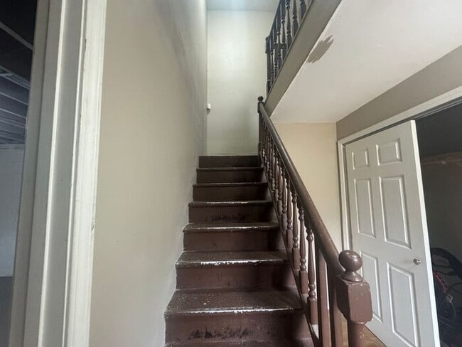 Photo - 4 Bed/2 Bath Ranch