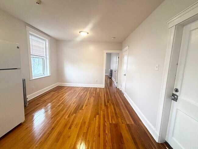 Photo - 2 Webster St Unidad 24