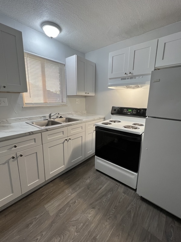 Building Photo - 5798 Howe Rd Unit 30