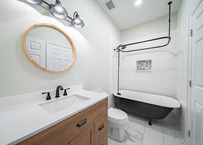 Photo - 31 Woodland Cir