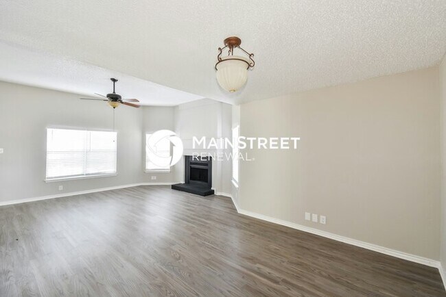 Photo - 5750 Spring Sun