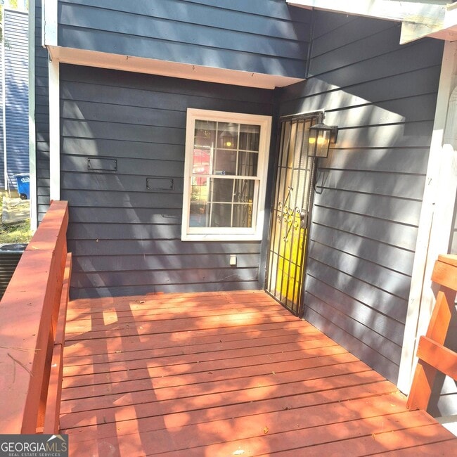 Photo - 195 Springdale Ct