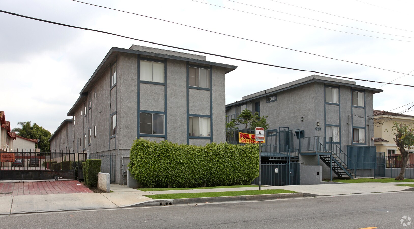 920 S Montebello Blvd - 920 S Montebello Blvd Apartments