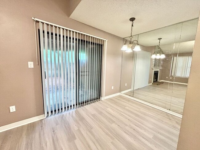 Photo - 9345 Chisholm Rd