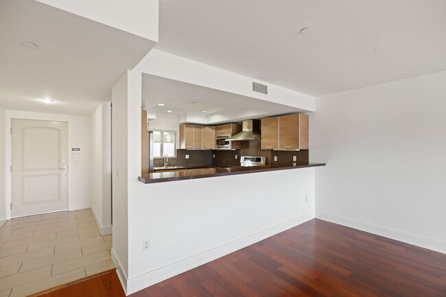 Photo - Armacost Bella by Wiseman