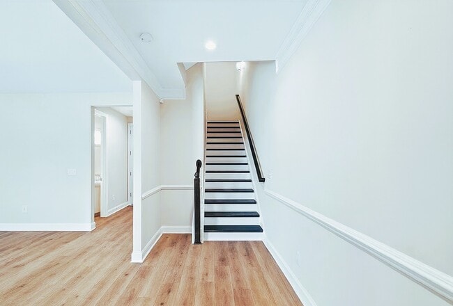 Photo - 939 Haybeck Ln