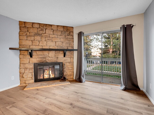 Photo - $1,600.00, 2-bed, 2-bath located in Denver Apartamento Unidad 101