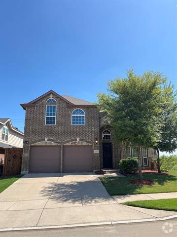Building Photo - 14200 Blueberry Hill Dr Rental
