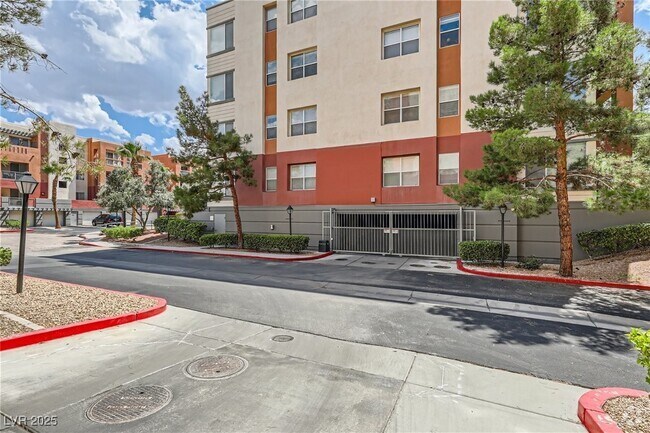 Building Photo - 63 E Agate Ave Unit 509 Rental