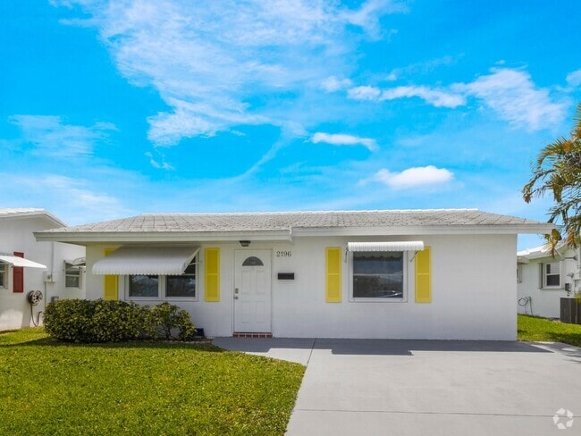 Building Photo - 2196 SW Congress Blvd Rental