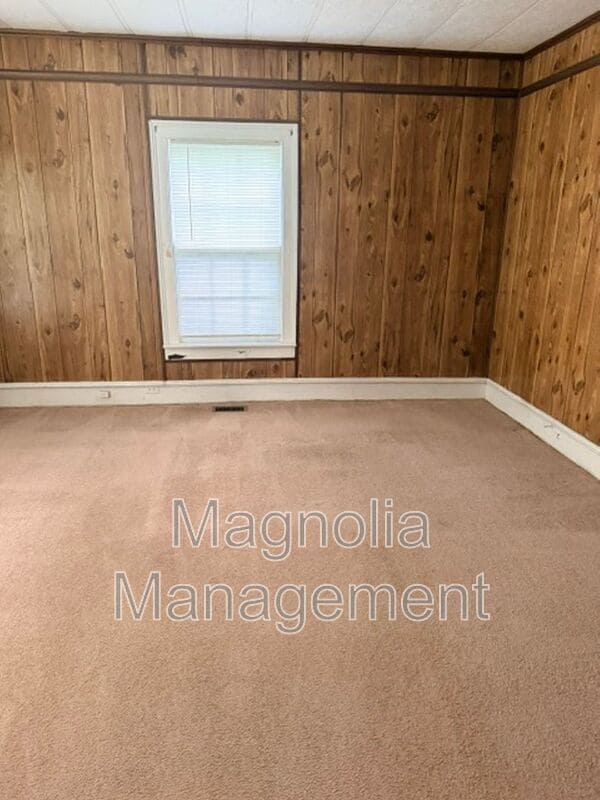 Photo - 1316 S Chestnut St