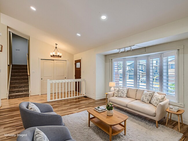 Photo - Charming 4 Bedroom 2.5 Bath in Lakewood!