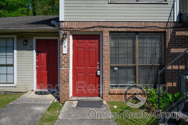 Photo - 1811 Carson Rd Unit Apt 4