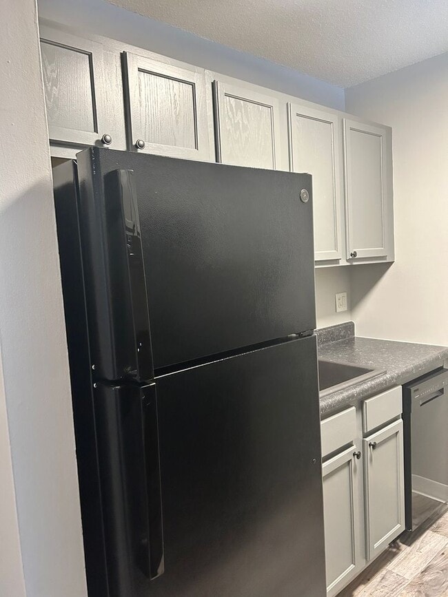 Photo - Danish Village Apartments