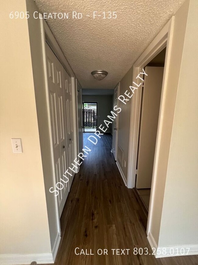 Photo - 6905 Cleaton Rd