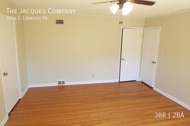 Photo - 1044 E Linwood Dr