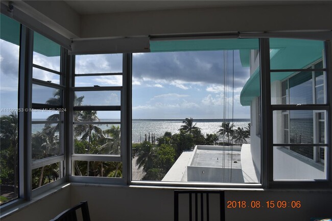 Photo - 5255 Collins Ave Apartamento Unidad 4F