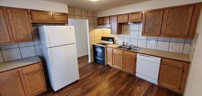 Photo - 5810 Oneida St Townhome