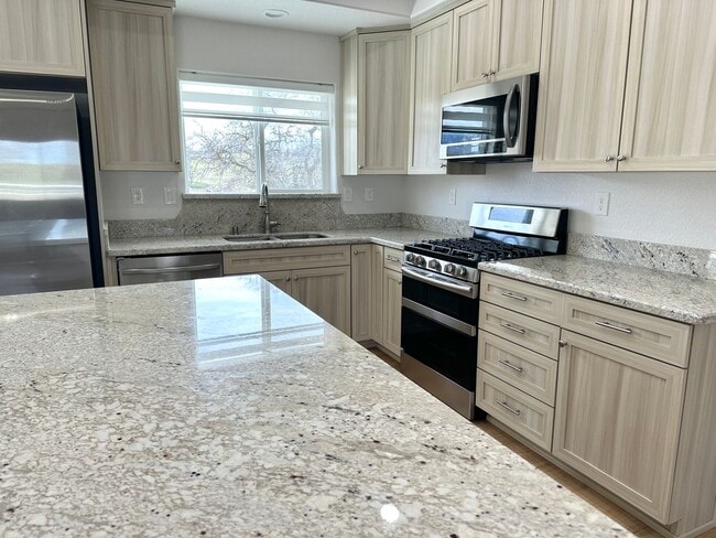 Photo - 3+2 with office Looking for a mountain retreat?