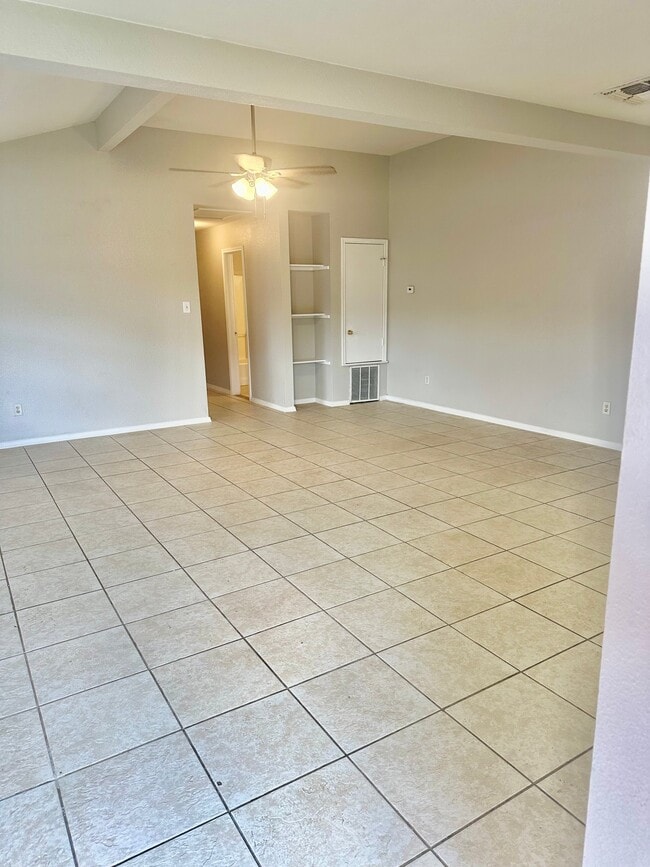 13133 Independence Ave