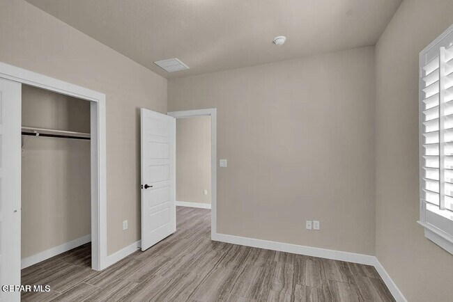 Photo - 740 Paseo Dulce Ave