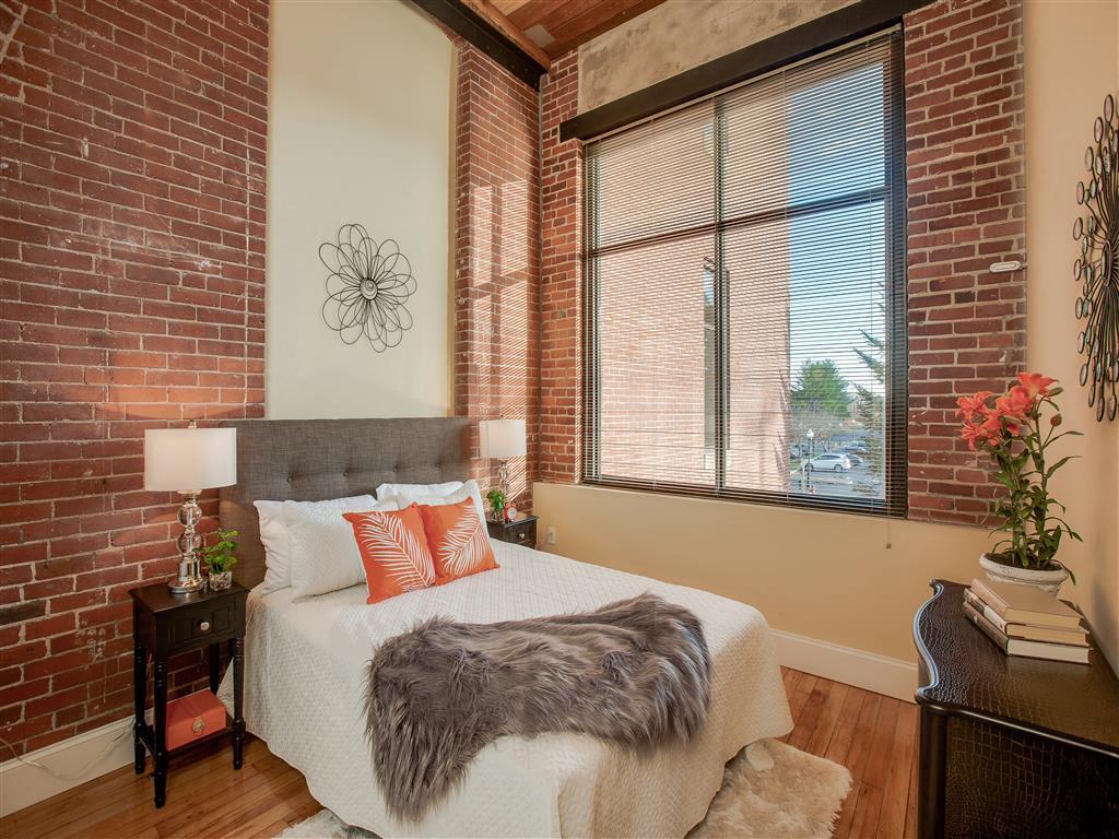 Floor Plan -  2 Bed 2 Bath