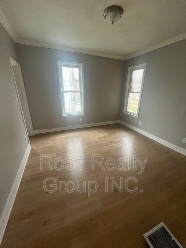 Photo - 1121 Delence St Unidad bottom
