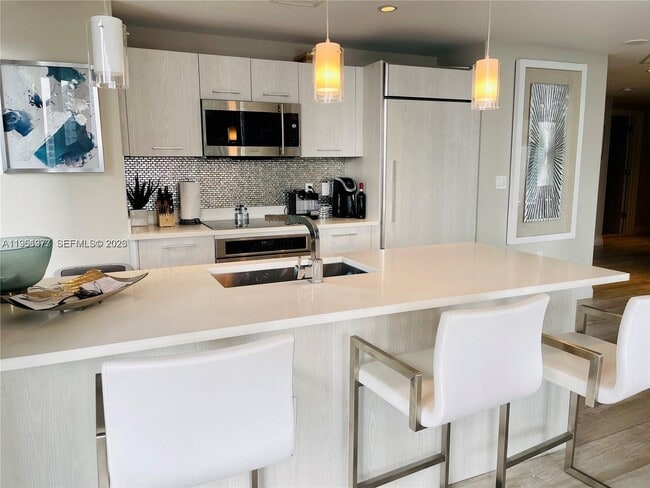 Photo - 45 SW 9th St Unidad 2003