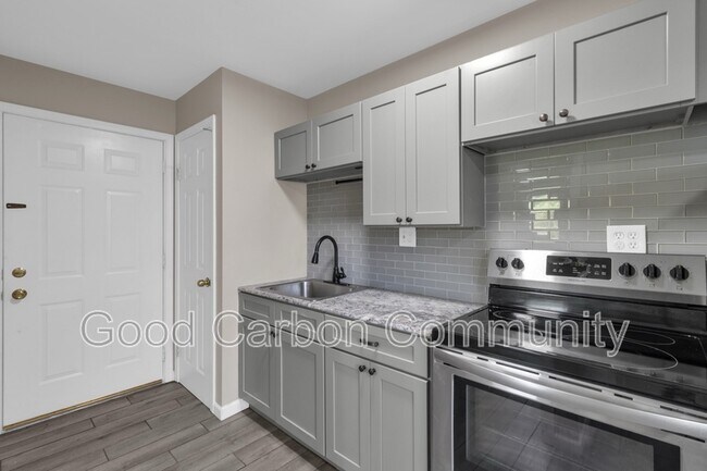 Photo - 334 Harris Hill Rd Unidad 3