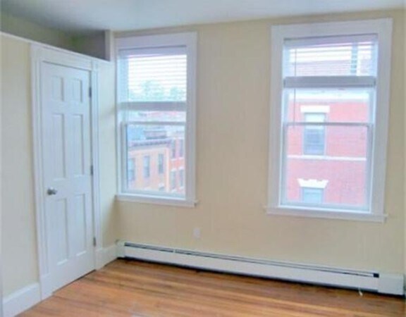 Photo - 55 Phillips St Unit 7