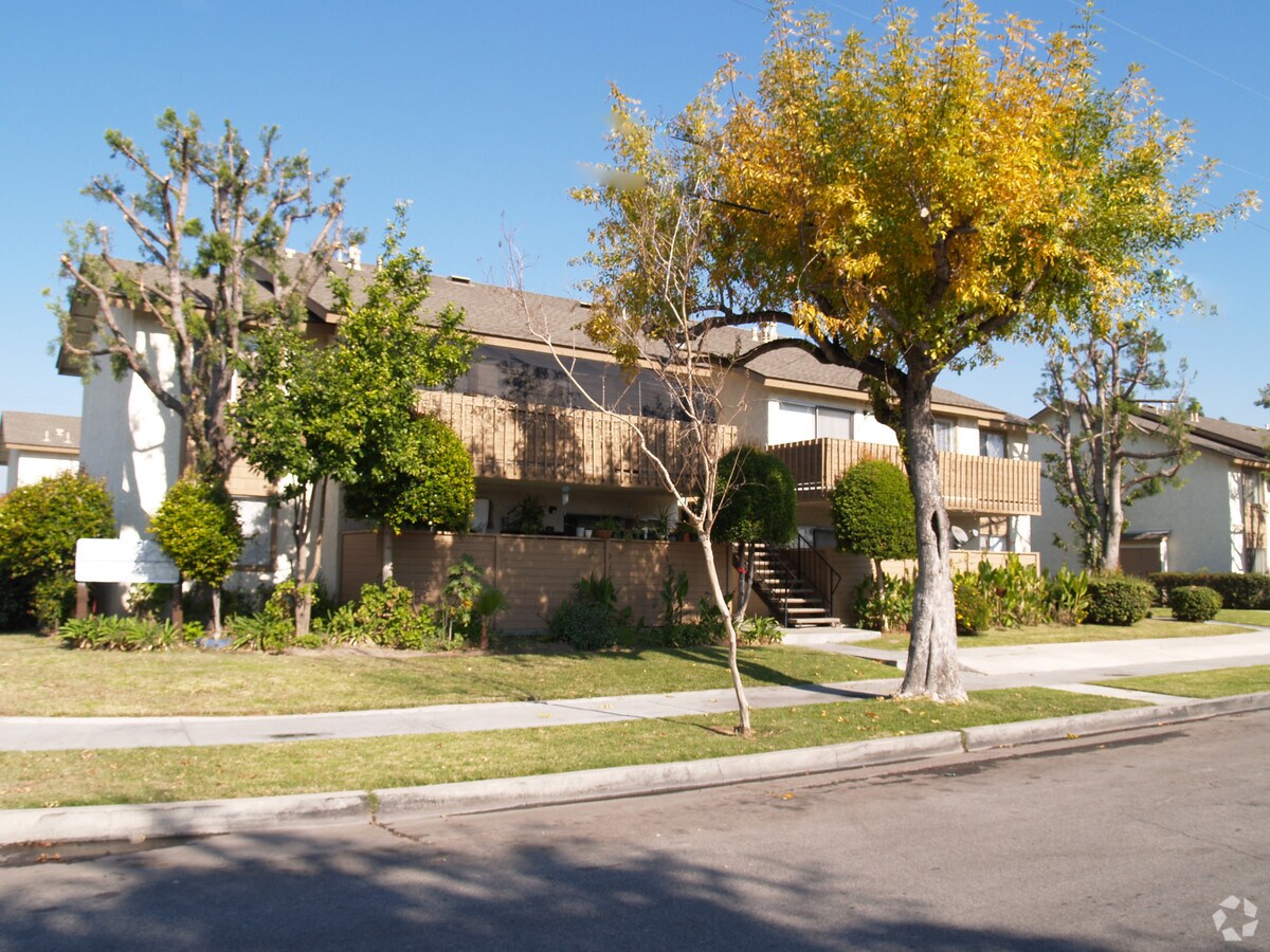 Photo - Franklin Luxury Apartments
