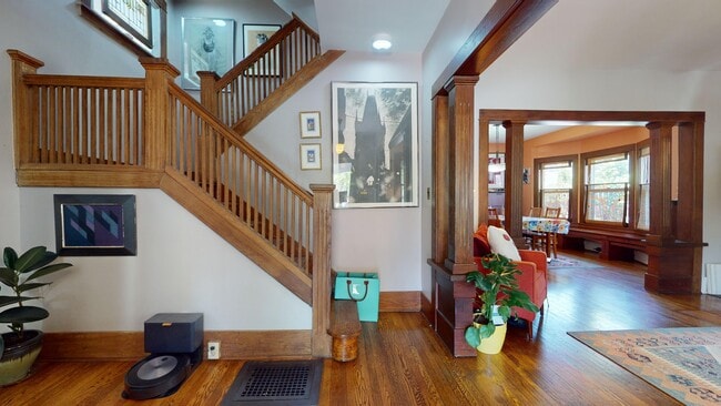 Photo - 402 N Titus Ave