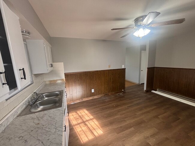 Photo - 1840 Costigan Dr