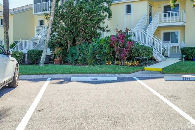 Building Photo - 5602 NE Gulfstream Way Rental