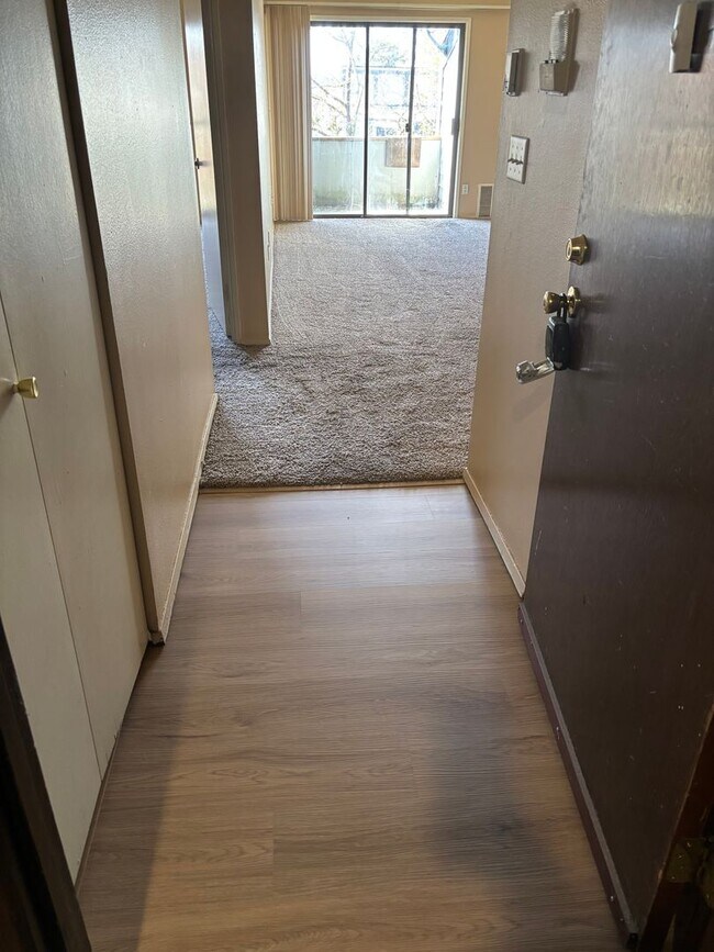 Photo - 1 Bedroom Condo close to Washington Square with seasonal outdoor pool