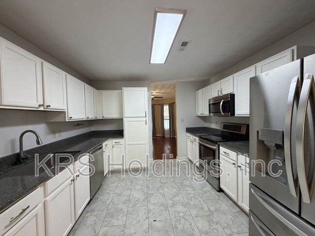 Photo - 1129 Hampton Ave